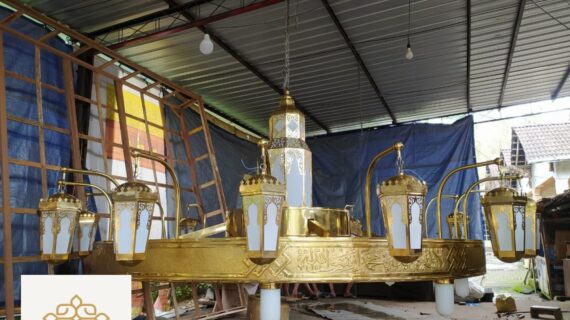 Lampu gantung masjid Nabawi